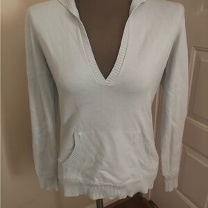 Eddie Bauer Soft Blue V-Neck Hooded Lightweight Sweater